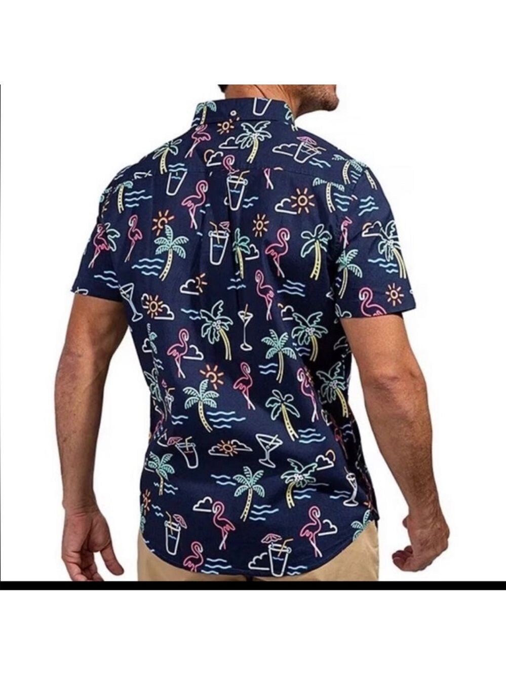 chubbies One man, wolf pack Friday shirt | Small - Picture 2 of 7